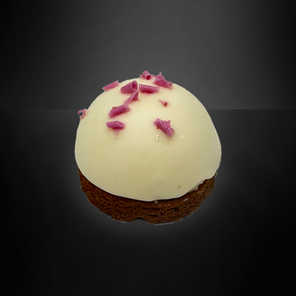 Afbeelding van Witte choco/aardbei bol